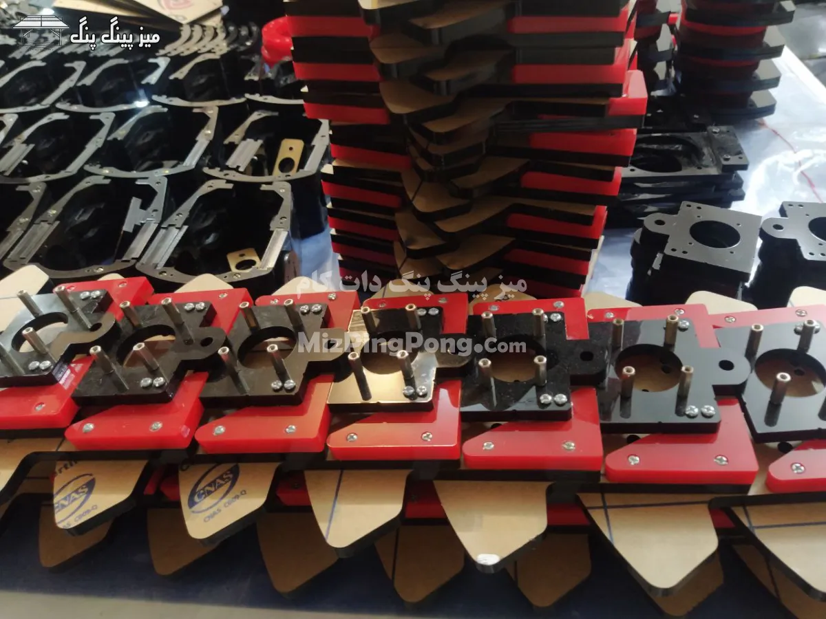 ربات توپ انداز تنیس روی میز